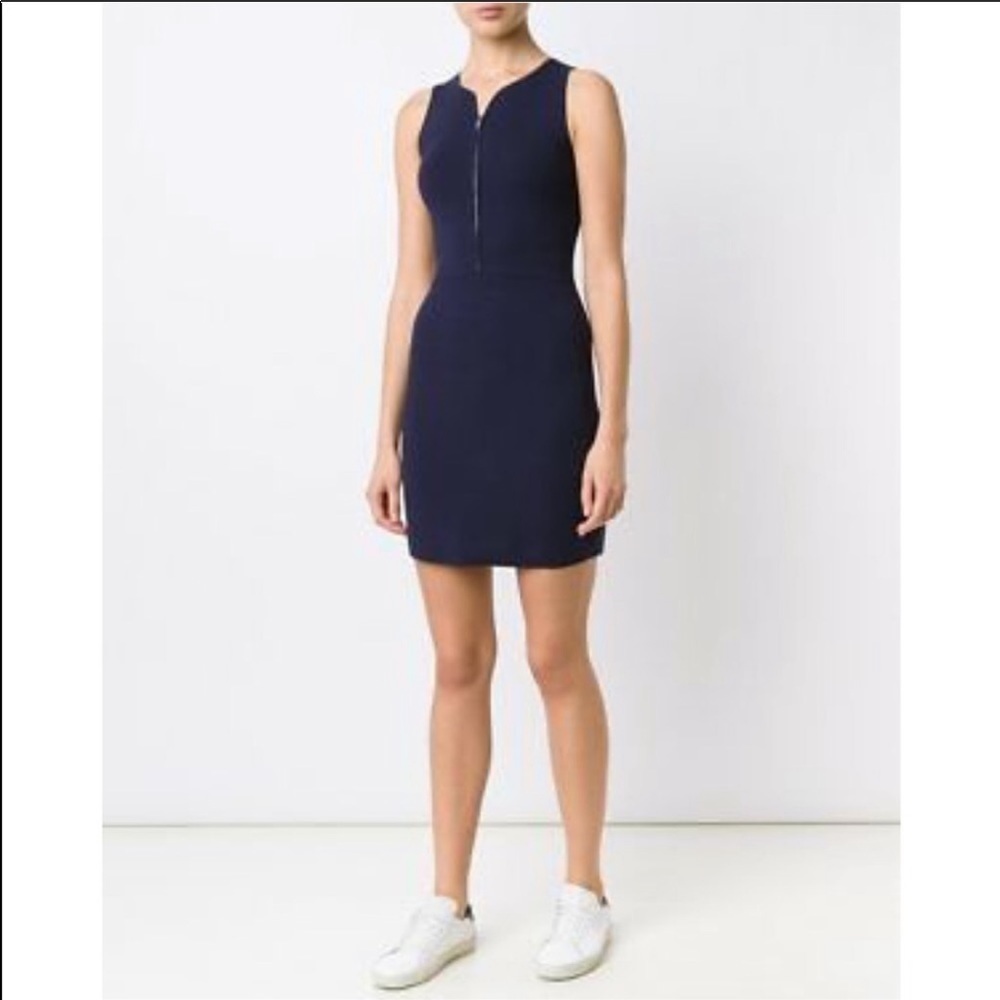 NWOT Elizabeth and James navy bodycon dress
